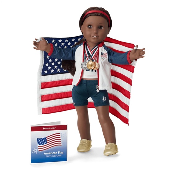 American Girl Team USA Medal Ceremony Set - Picture 2 of 4
